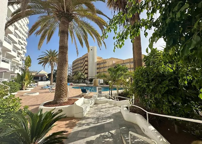 Close To The Playa de las Américas