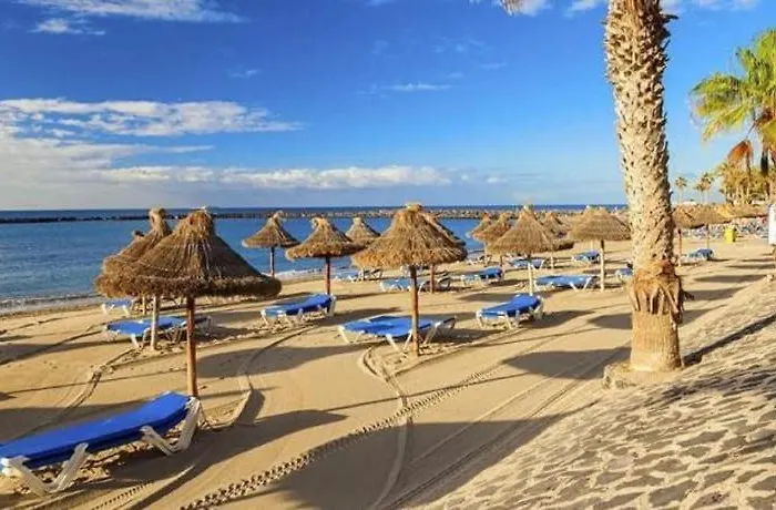 公寓 Close To The *